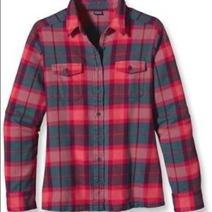 Women’s Patagonia Fjord Flannel Size 8